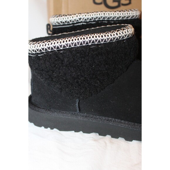 UGG Women's Classic Ultra Mini Maxi Curly Suede Shearling Lined Boots Black - Picture 4 of 7